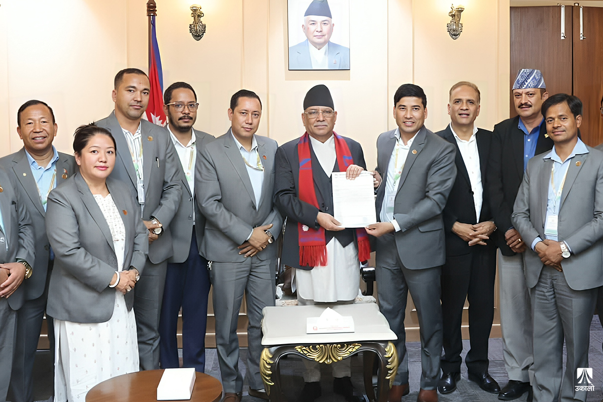 म्यानपावर व्यवसायी र सरकारबीच सधैँ किचलो– श्रमिक कसले पठाउने?