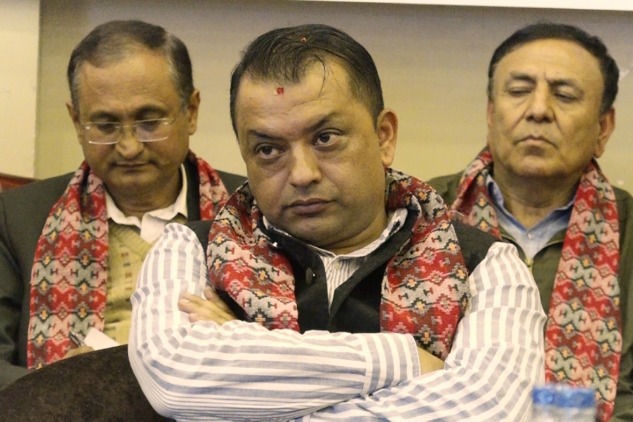 राष्ट्रपतिले उपचार खर्च आफ्नै खल्तीबाट बेहोर्नुपर्छ: गगन थापा