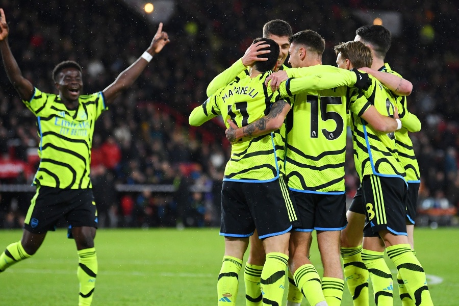 सेफिल्ड युनाइटेडमाथि आर्सनलको फराकिलो जित