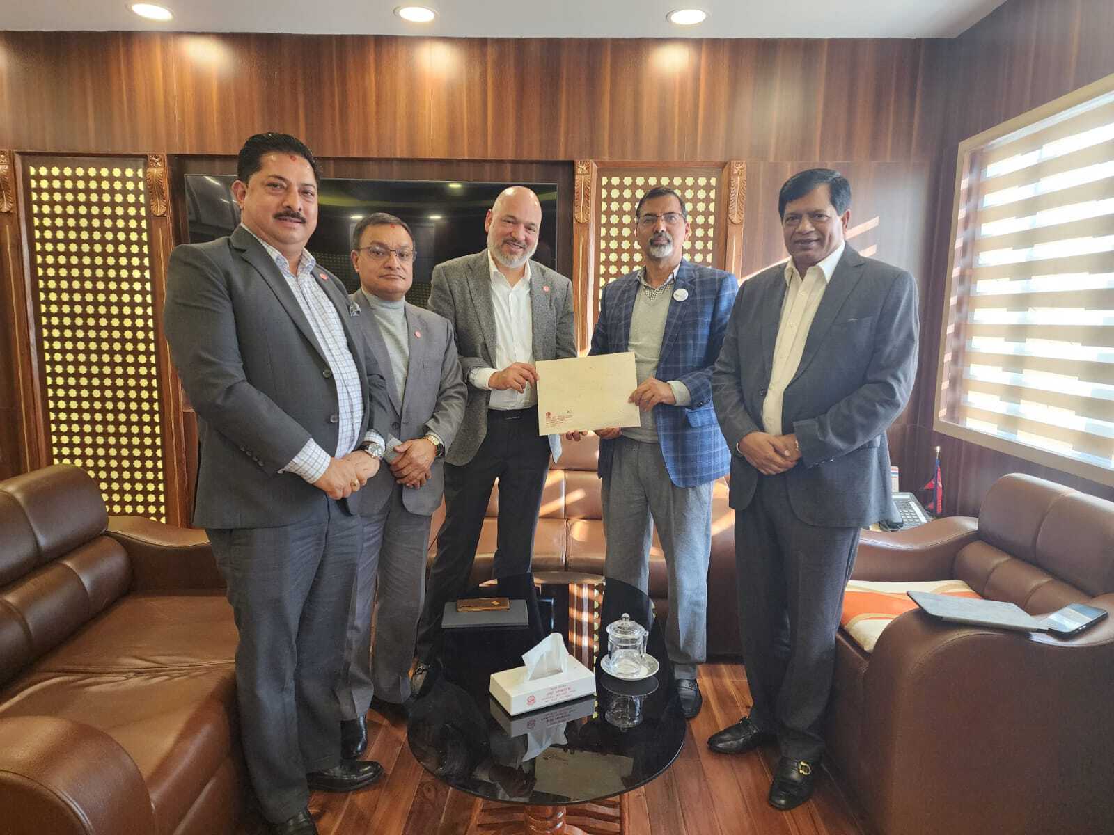 अर्थतन्त्र जोगाउन माग गर्दै अर्थमन्त्रीलाई भेट्न पुगे व्यवसायी