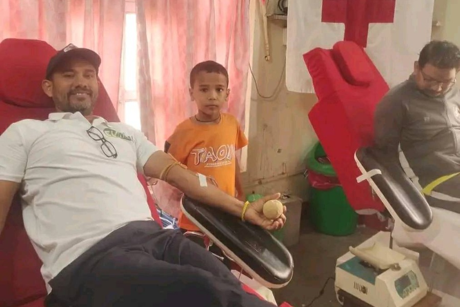 भूकम्पमा घाइते भएकाको उपचारमा रगत अभाव हुन नदिन रक्तदान अभियान