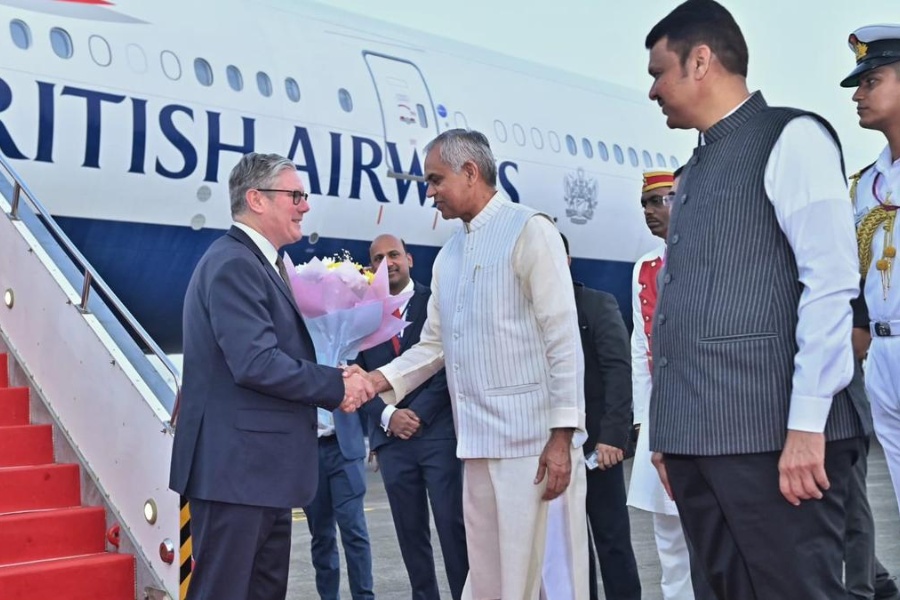 ऐतिहासिक व्यापार सम्झाैतापछि भारतमा बेलायती प्रधानमन्त्री स्टार्मरको पहिलो भ्रमण