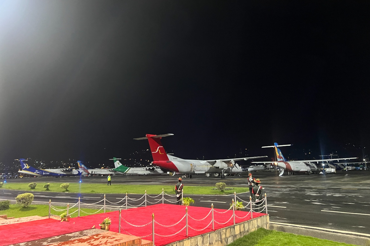 दशैँमा बर्सेनि महँगो भाडाको मारमा हवाई यात्रु