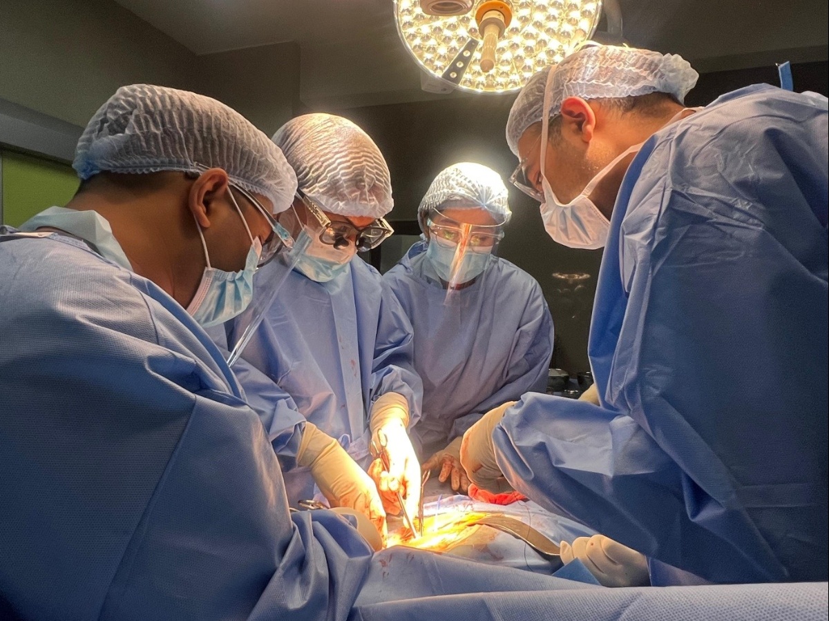 जटिल शल्यक्रियामा संकटतर्फ देशः विशेषज्ञ सर्जन धमाधम बिदेसिँदै, नयाँ आउनै चाहँदैनन्