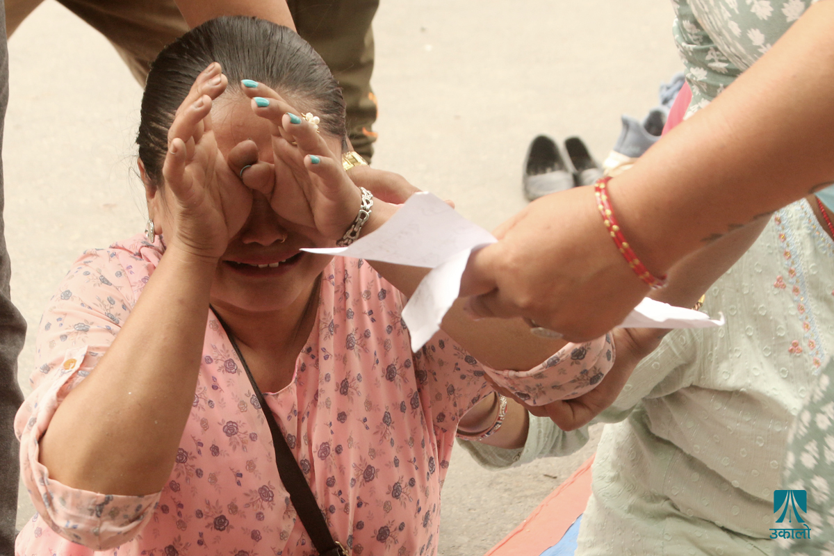 सहकारी डुब्दा बचतकर्ताको बेहाल (फोटो फिचर)