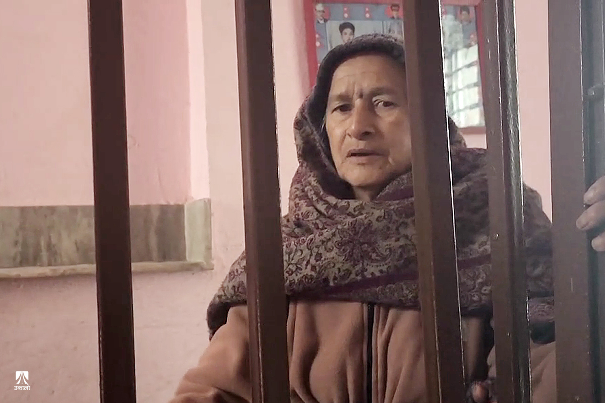 सम्पत्ति हत्याउन सन्तानबाटै घरभित्र बन्धक बनाइएकी ७४ वर्षीया अनन्तमाया