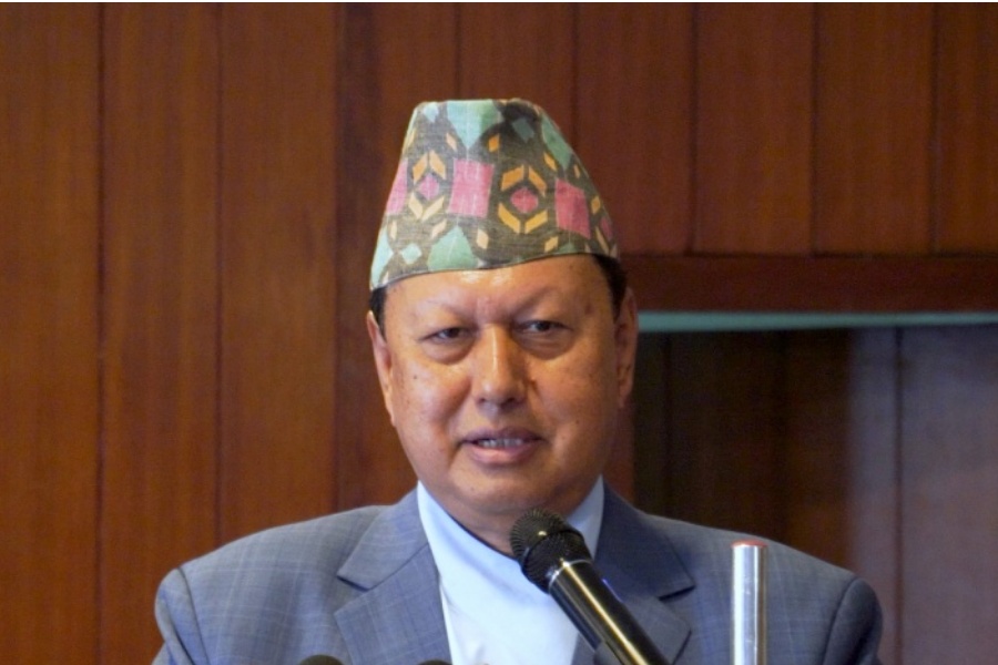 स्वास्थ्यमन्त्री भन्छन्– विशेष बजेट ल्याएर भए पनि स्वास्थ्यकर्मीको दरबन्दी बढाउँछौँ