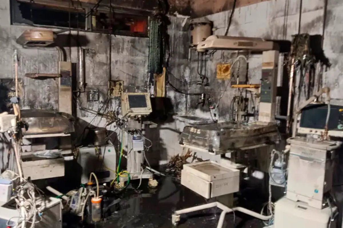 भारतको अस्पतालमा आगलागी: १० जना नवजात शिशुको मृत्यु, १६ गम्भीर