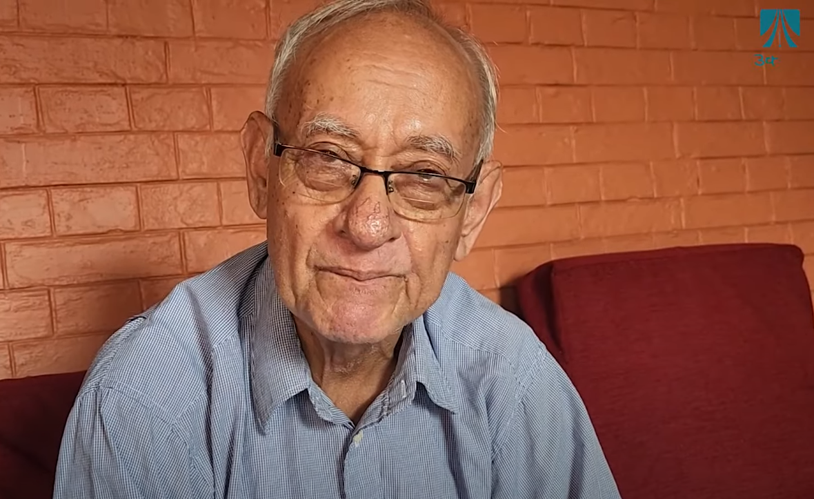 बाँसबारी छाला तथा जुत्ता कारखानाका तत्कालीन कार्यकारी निर्देशक थापा पक्राउ