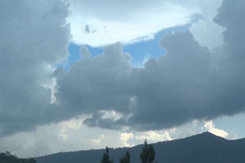 न्यून चापीय प्रणालीको प्रभाव : वर्षा र हिमपातको सम्भावना