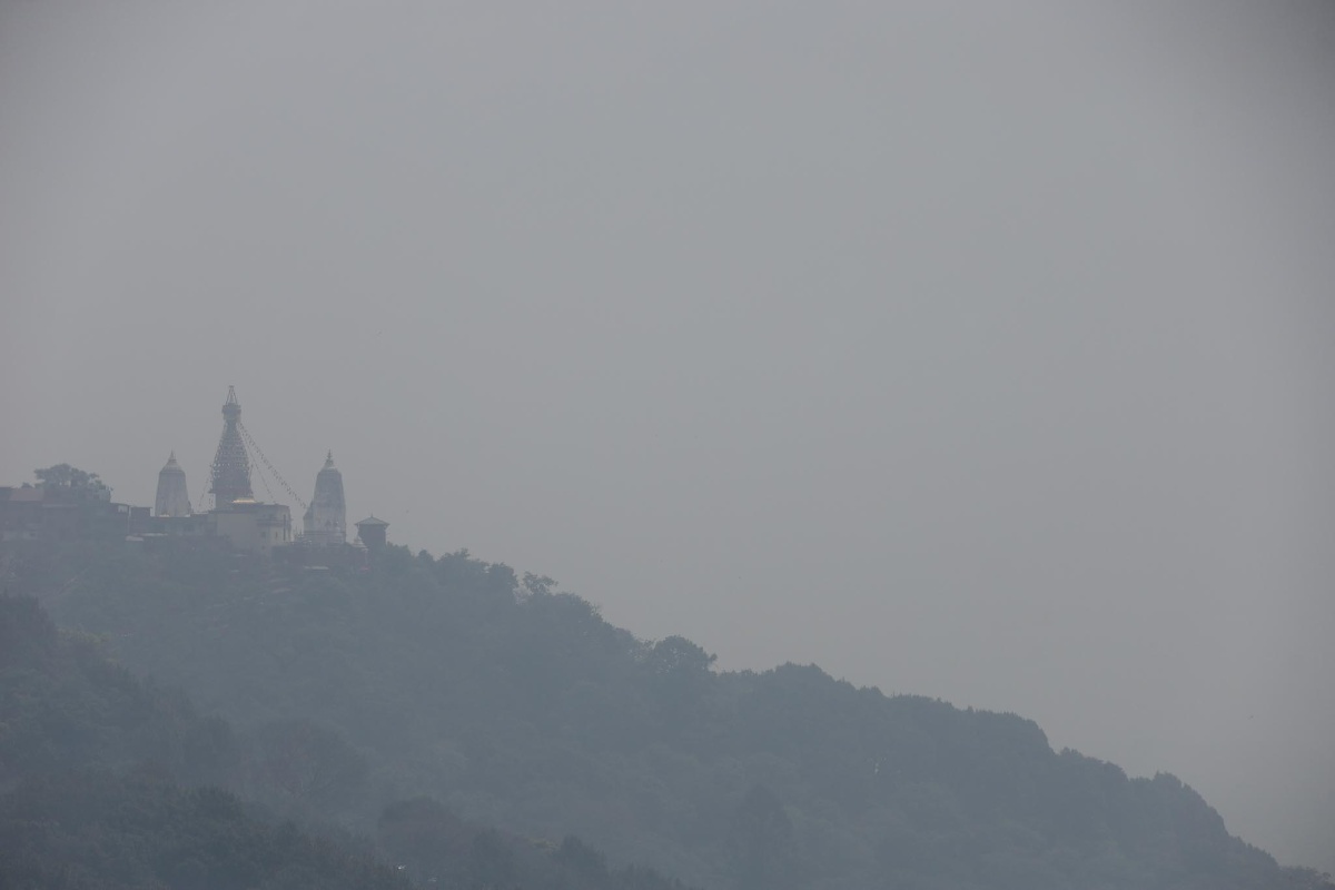 वायु प्रदूषणबाट जोगिन अनिवार्य मास्क लगाउन आग्रह