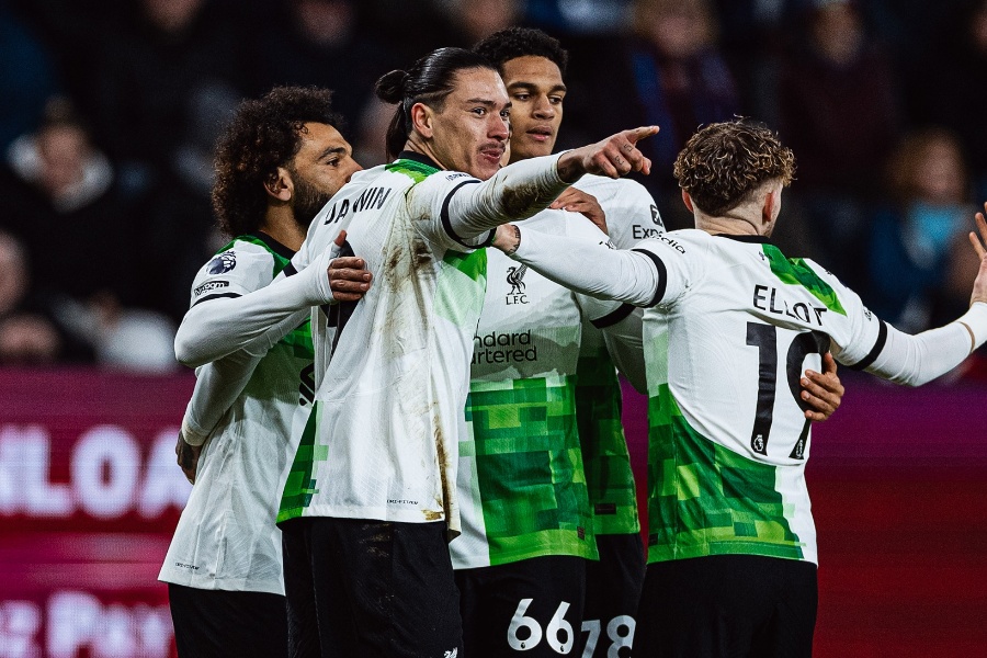 बर्नलीलाई हराउँदै शीर्षस्थानमा उक्लियो लिभरपुल