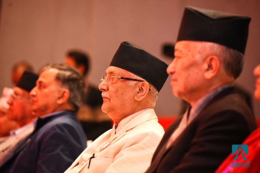 एमालेको चुनावी घोषणापत्र– पाँच वर्षमा १०० खर्बको अर्थतन्त्र (पूर्णपाठ)