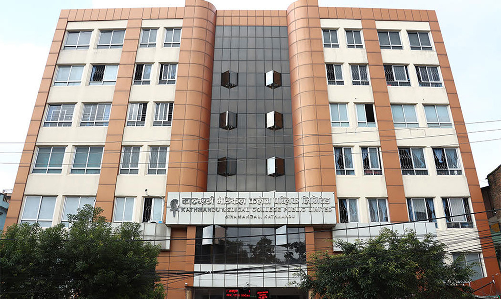 सौर्य विमान दुर्घटना: घाइते चालक शाक्यको स्वास्थ्यमा सुधार