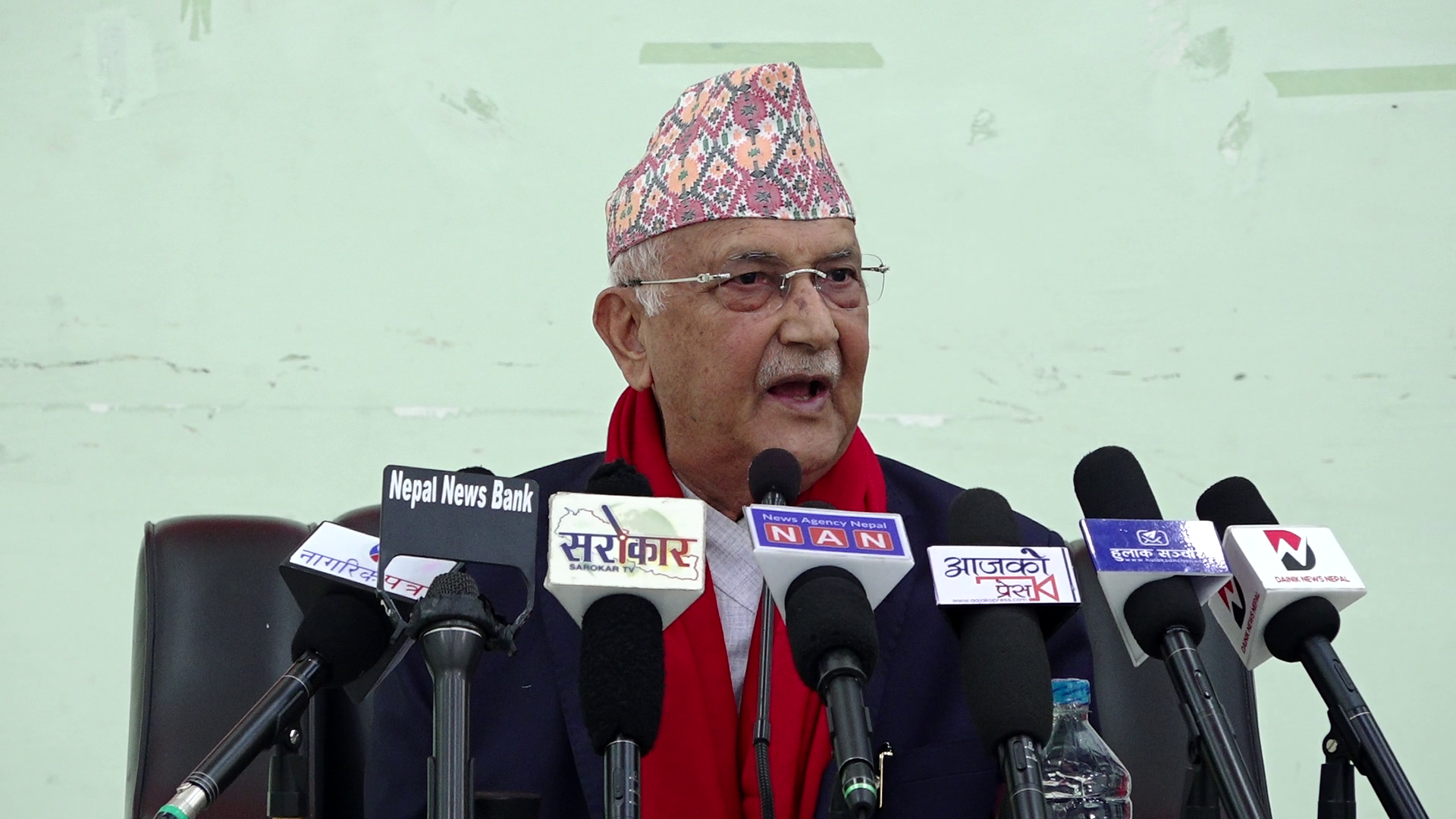 एमालेले राम्रो काम गर्नेबित्तिकै विरोधीको टाउको दुख्छ : ओली 