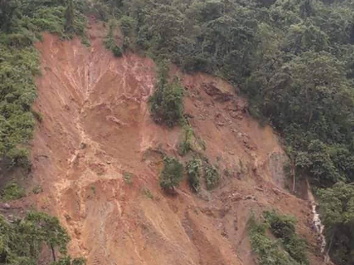 बुद्धसिंह राजमार्गको नाल्दीघाटखण्ड २० दिनदेखि अवरुद्ध