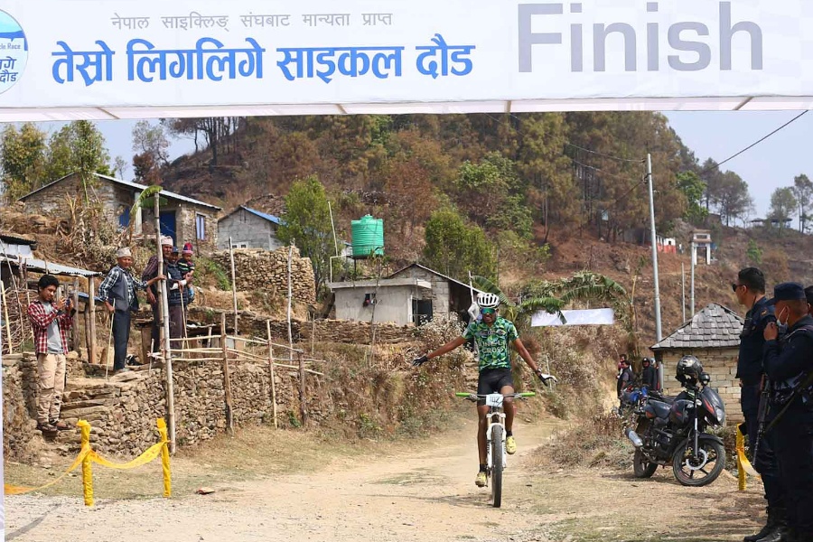 तेस्रो लिगलिगे साइकल दौडको उपाधि हिमाल टमाटालाई