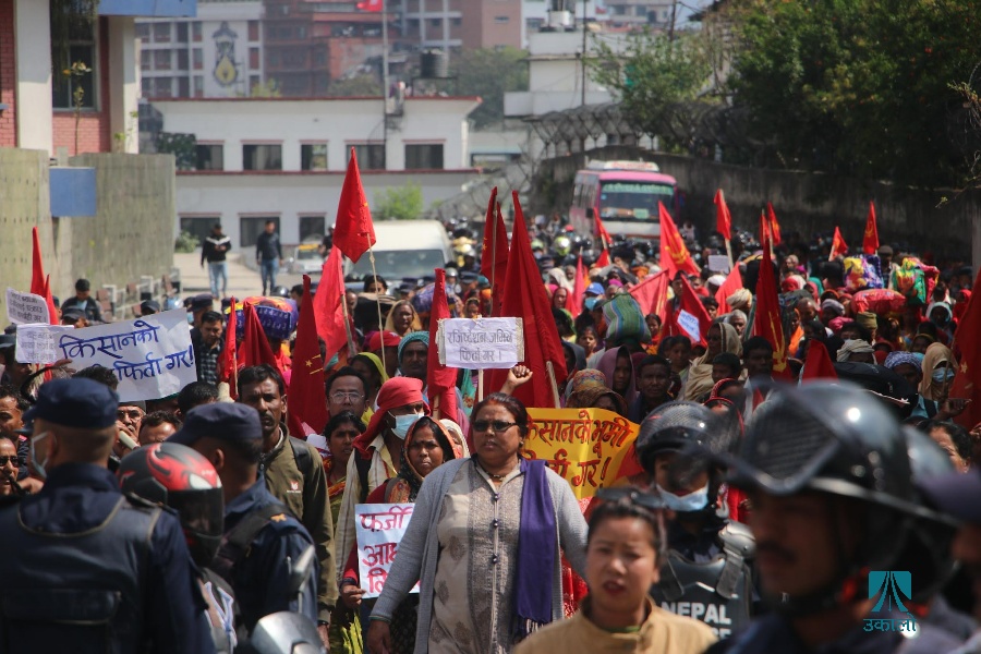 माग पूरा नहुञ्जेलसम्म आन्दोलन जारी राख्छौँ : मिटरब्याज पीडित