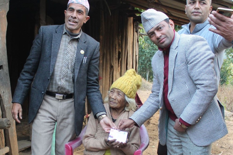 चनमतीलाई ९३ वर्षको उमेरमा नागरिकता