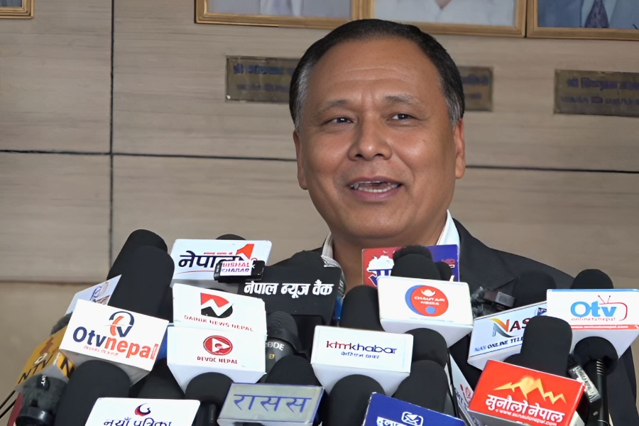 डेडिकेटेड तथा ट्रंक लाइनका विषयमा उद्योगीहरूले ब्ल्याकमेल गरे : कुलमान घिसिङ