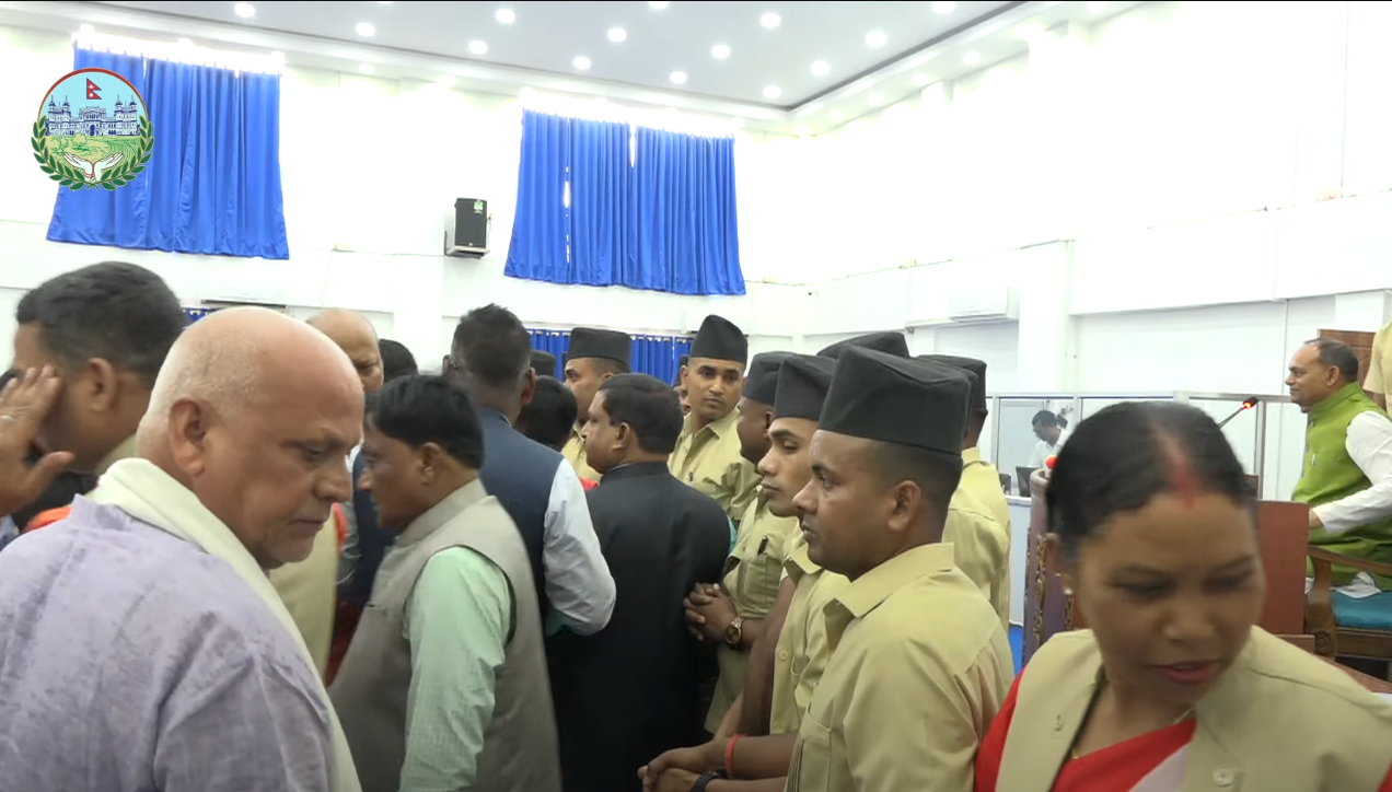 जनमतका सांसदको अवरोधपछि मधेश प्रदेशसभाको बैठक स्थगित