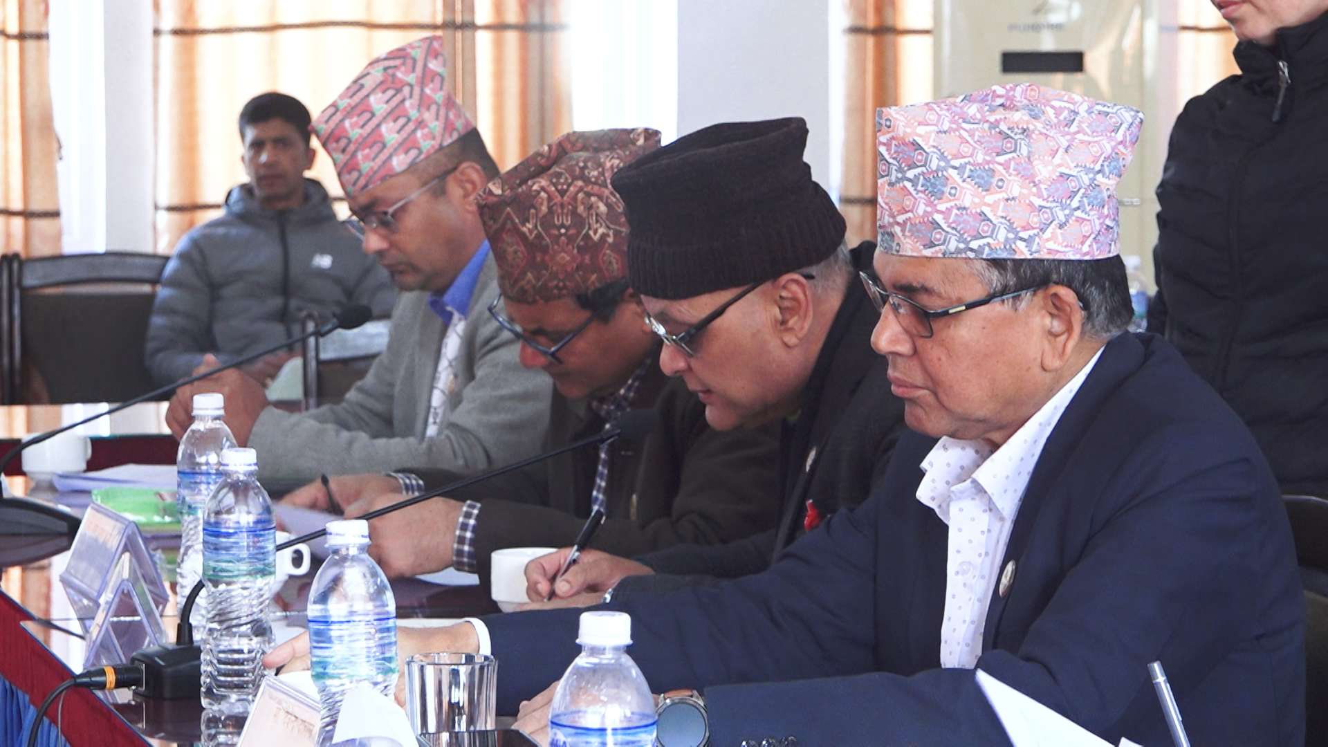 सर्वोच्चमा प्रस्तावित ६ न्यायाधीशमाथिको सुनुवाइ मंसिर २९ गते 