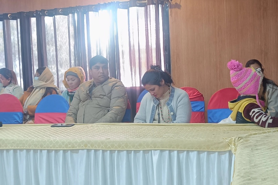 रुसी सेनामा भर्ती भएका आफन्तलाई स्वदेश फर्काइदिन माग