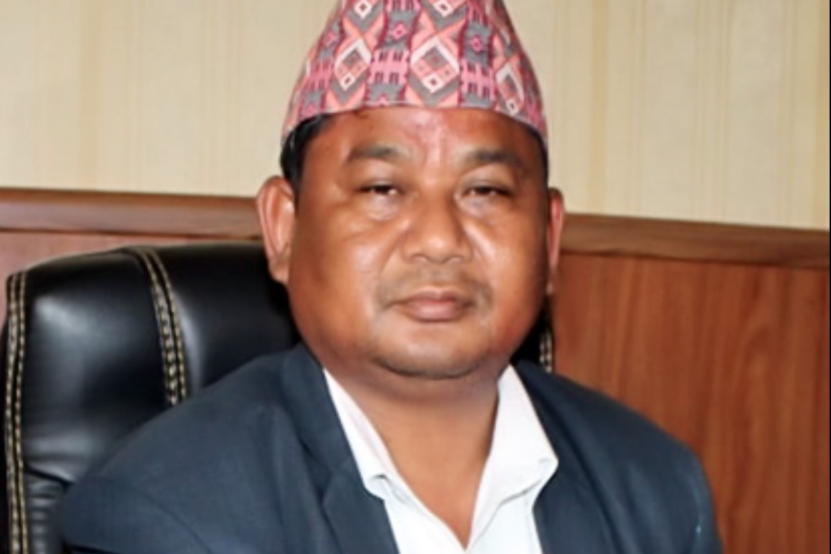 सुदूरपश्चिम प्रदेशका उद्योगमन्त्री रामेश्वर चौधरी पदमुक्त