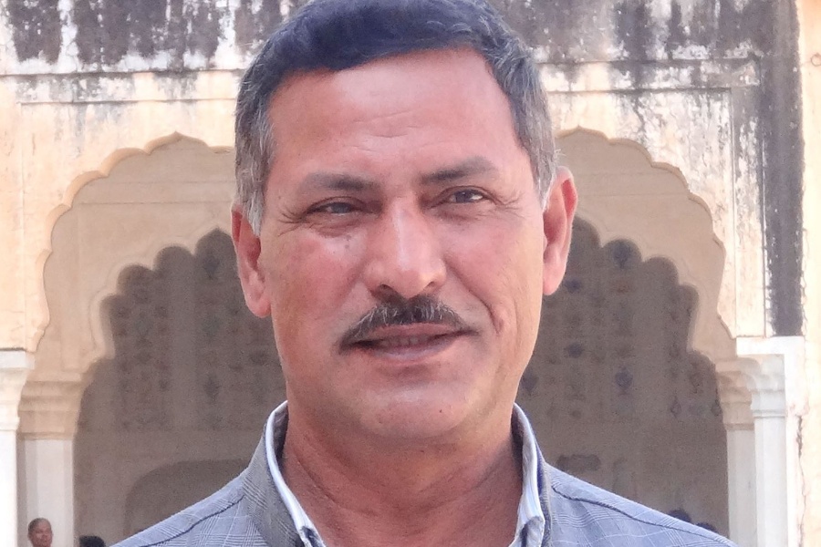 मकवानपुरको चुनावी कार्यक्रममा विरोध खतिवडामाथि हातपात