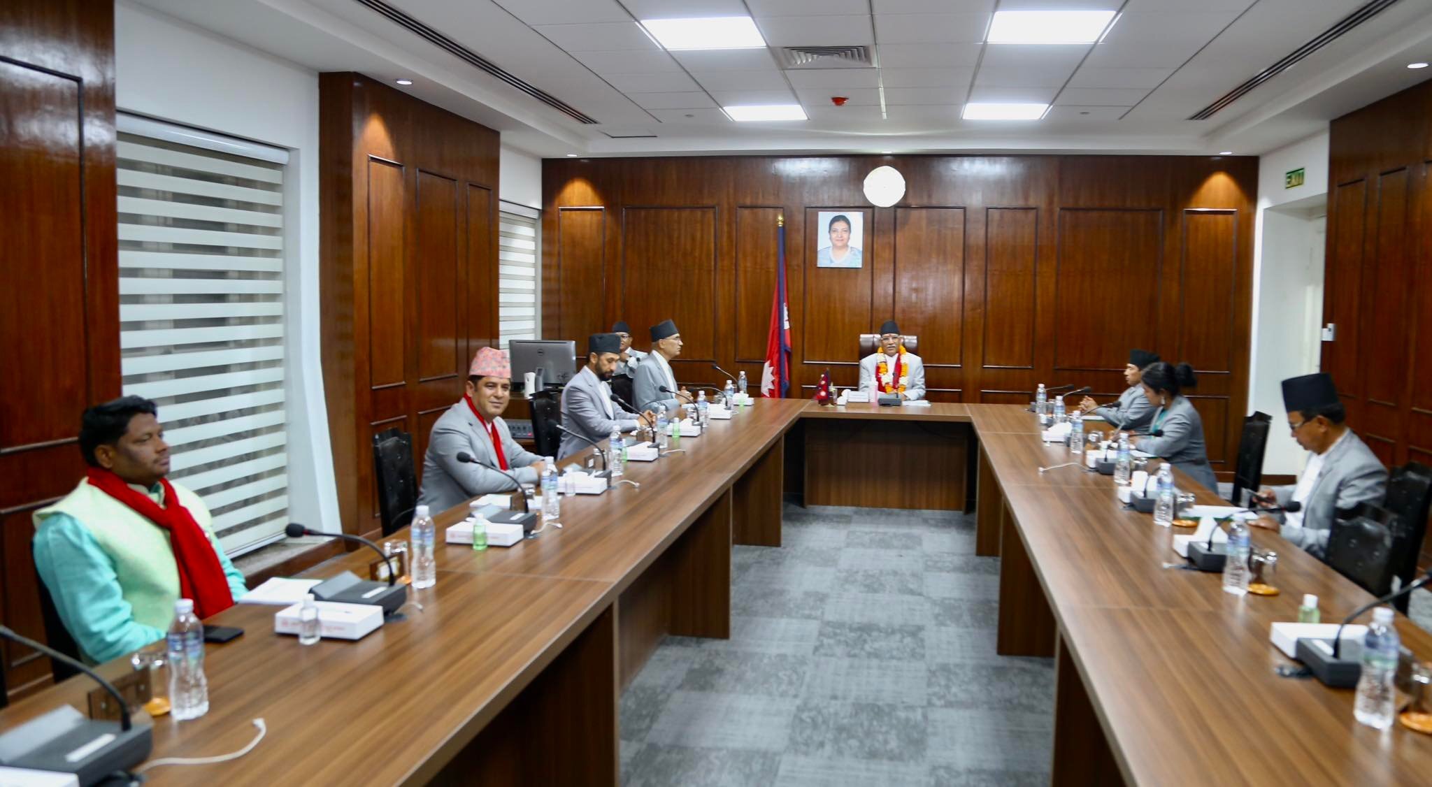 सिंहदरबारमा नवगठित मन्त्रिपरिषद्को बैठक