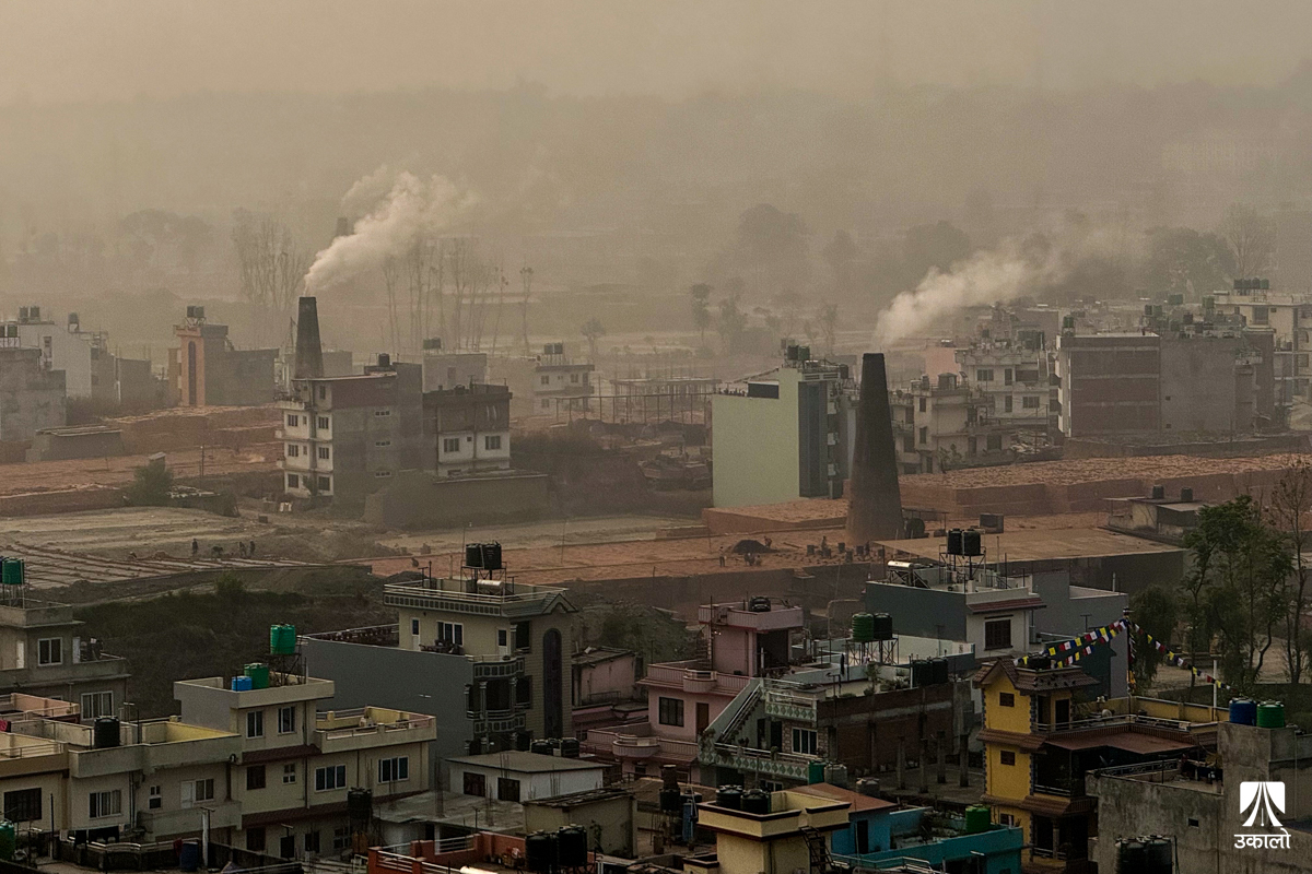 इँटाभट्टाले उकुसमुकुस भक्तपुर
