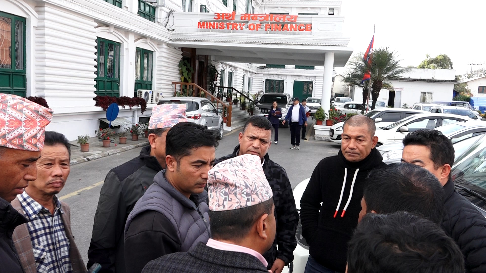 मेलम्चीको पानी साताभित्र काठमाडौँ ल्याउने व्यवस्था नगरे आन्दोलन गर्ने काठमाडौँवासीको चेतावनी