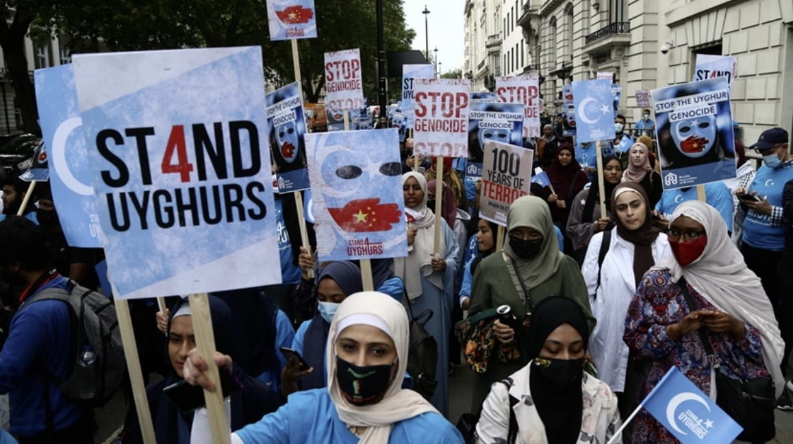 चीनमा अल्पसंख्यक उइगरमाथि यातनाः निसन्तान बनाउनेदेखि आतंकवादी स्वीकार गराउनेसम्म