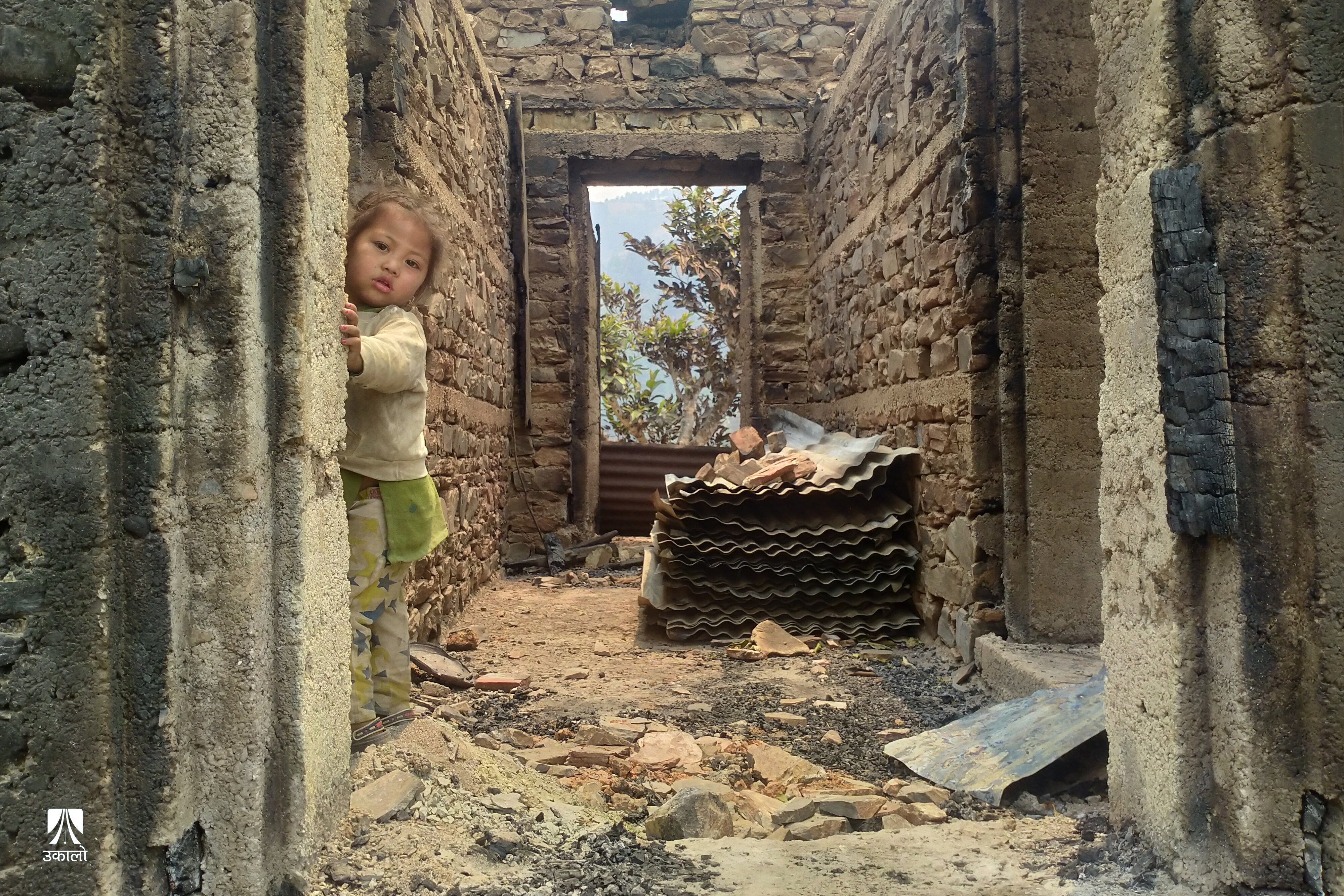 १६ दिनदेखि खरानीमाथि सुतेको गाउँ