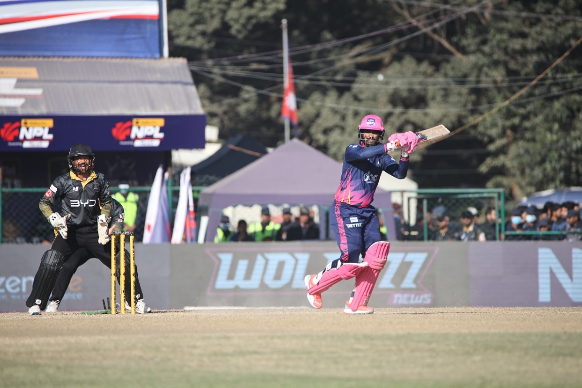 एनपीएलः काठमाडौँलाई ५ विकेटले पराजित गर्दै जनकपुर पुग्यो प्लेअफमा