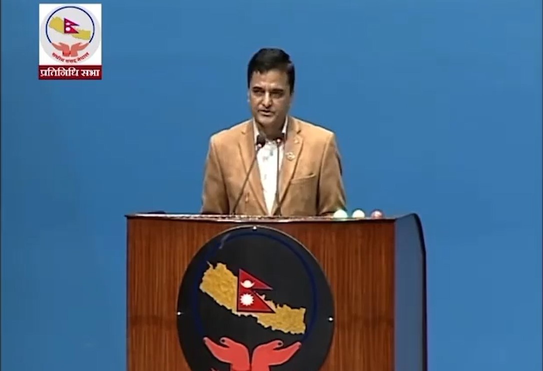 योगेश भट्टराईको प्रस्ताव : खर्च घटाउन राष्ट्रपतिसहित उच्चपदस्थको तलबभत्ता कटौती गरौँ