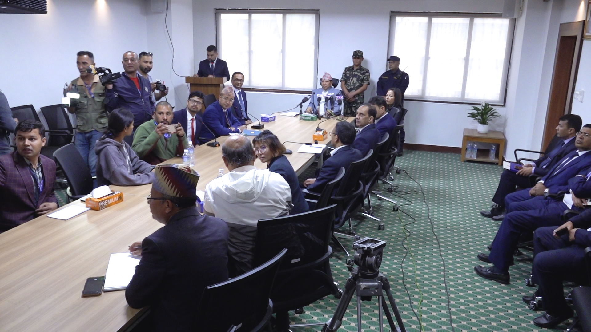 विदेशमा समस्यामा परेका नेपालीलाई कन्सुलर सेवा दिन अनलाइन प्रणालीको शुरूआत, कसरी दर्ता गर्ने गुनासो?