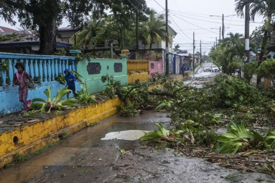 मध्य अमेरिकामा आँधीको वित‌ण्डा, २८ जनाको मृत्यु