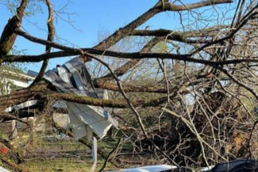 अमेरिकाको मिसिसिपीमा आँधीका कारण २३ जनाको मृत्यु, उद्धार जारी