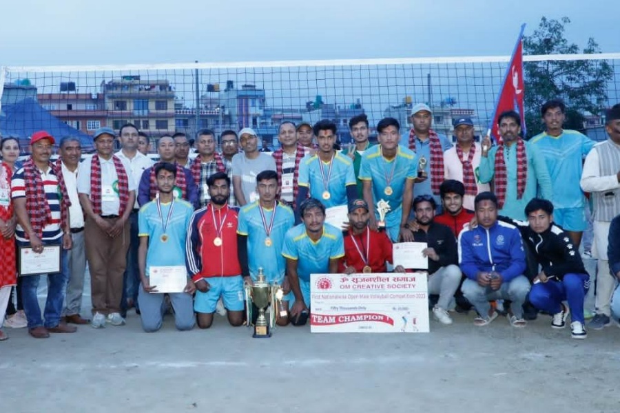 भक्तपुरमा सम्पन्न पुरुष भलिबलको उपाधि गणतान्त्रिक खेलकुद महासंघलाई