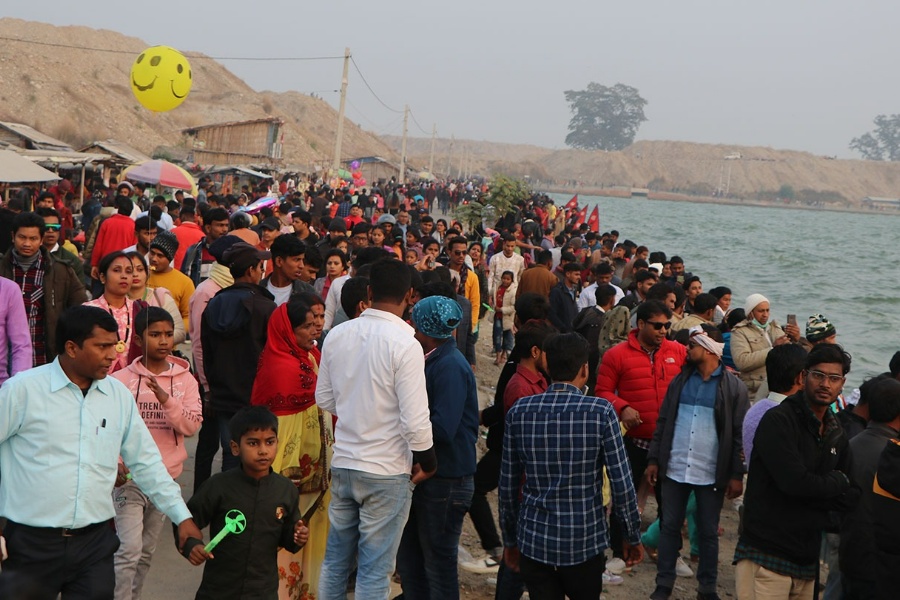 भरत तालमा पर्यटकको घुँइचो