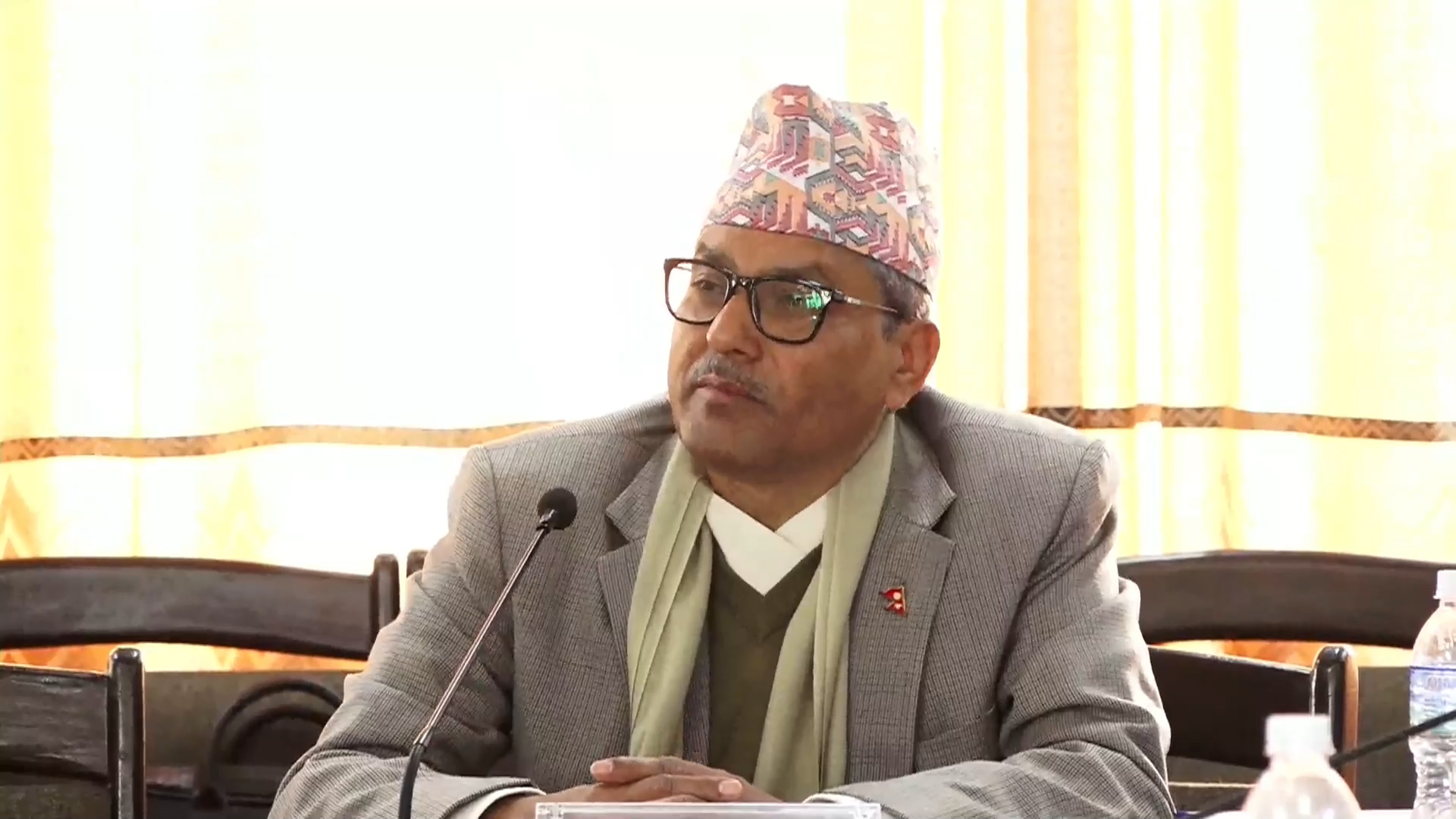 बैंकिङ क्षेत्रमाथिको अराजकता नरोकिए कर्जा प्रवाह बिथोलिन्छ : गभर्नर