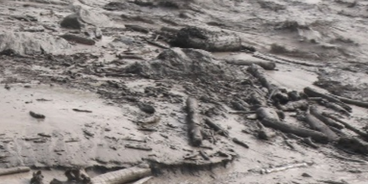 विच्छ्या खोलामा बाढी: बाजुराको १० वटा घरमा क्षति