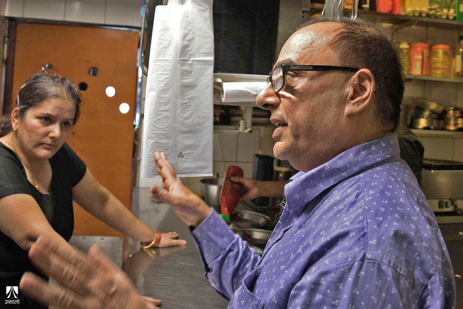 रेस्टुराँ हिमालयका सञ्चालक देवी शर्मा र उनकी श्रीमती मञ्जु। तस्वीर सौजन्य: भल्टेरी हेनोनेन