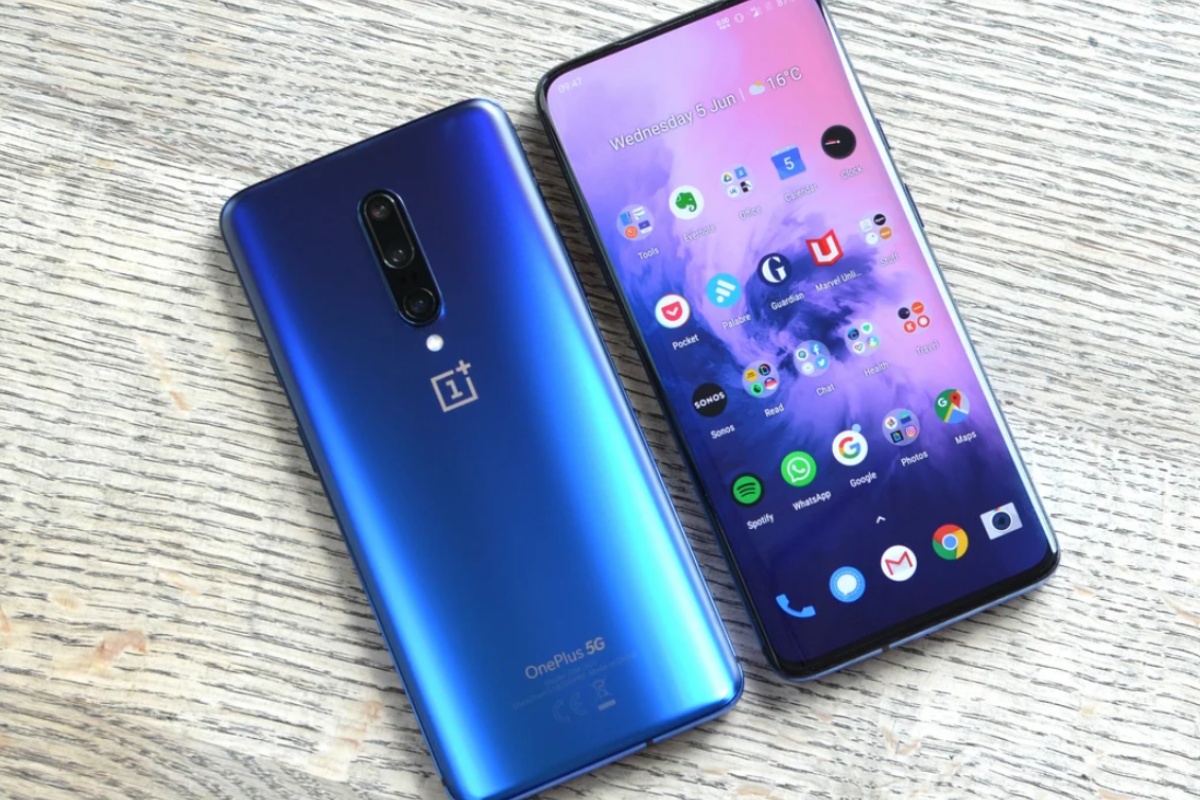 साउनमा ३ अर्ब ४१ करोड रुपैयाँको स्मार्टफोन आयात