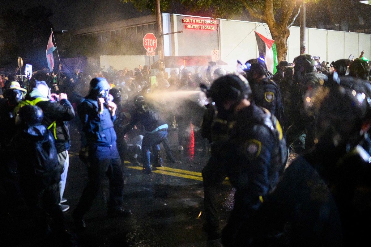 अमेरिकामा 'नो किङ्ग्स' र्‍याली: ट्रम्पको शैलीविरुद्ध लाखौँ प्रदर्शनकारी सडकमा