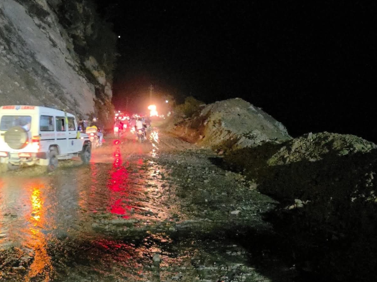 नारायणगढ–मुग्लिन र पृथ्वी राजमार्ग राति ९ बजेदेखि बन्द