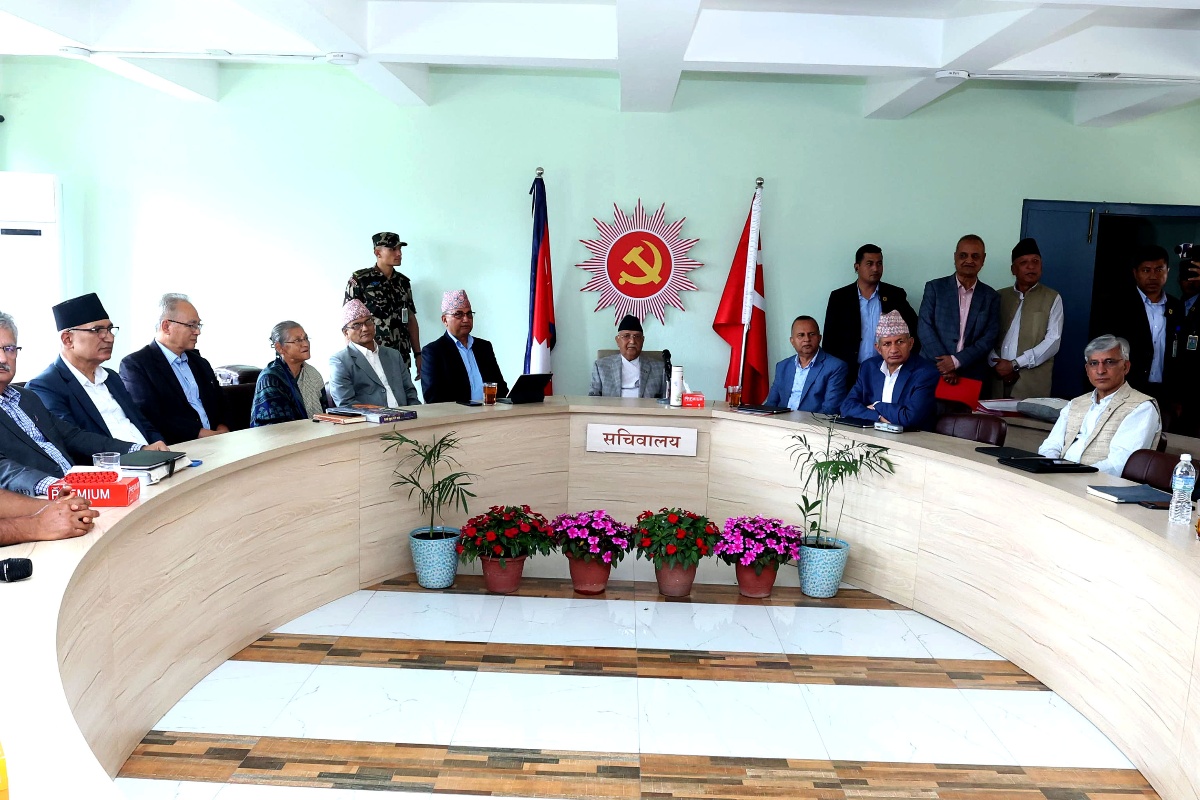 एमालेमा ७० वर्ष उमेर हद र २ कार्यकालको व्यवस्था हटाउने प्रस्ताव अनुमोदन